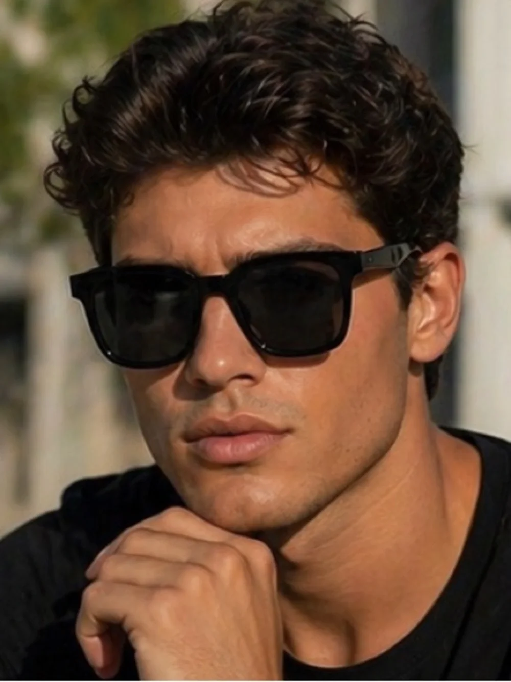 Classic Black Square Sunglasses Unisex Modern Wardrobe Staple